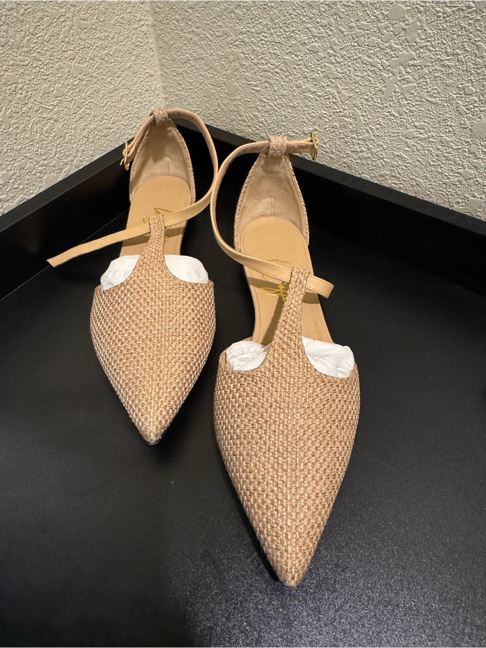 “Elisabetta" raffia flat by the Italian handcrafted footwear brand Le Boffi Shop